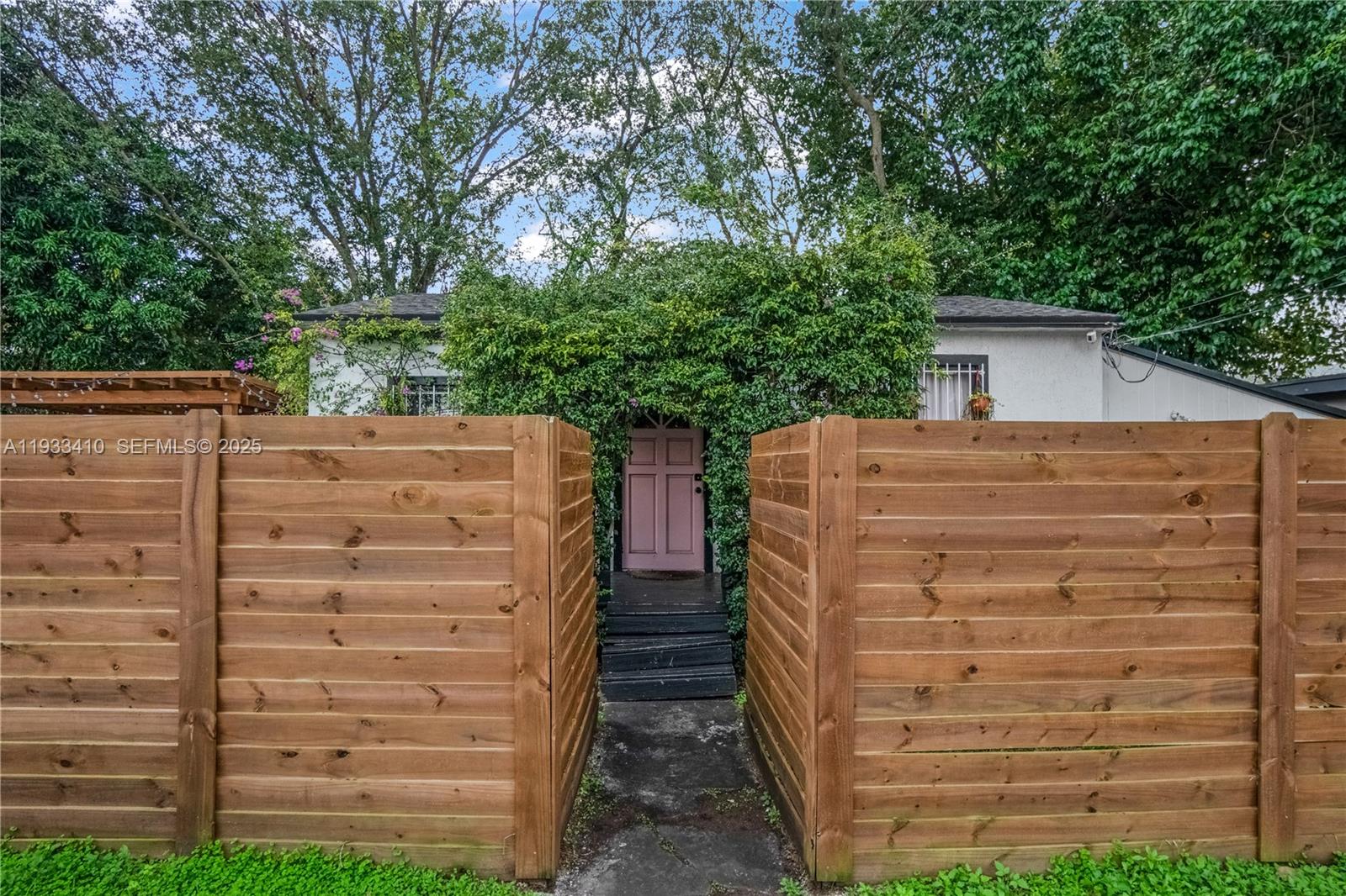 PINEWOOD PARK PL AMD 2ND - Residential Income