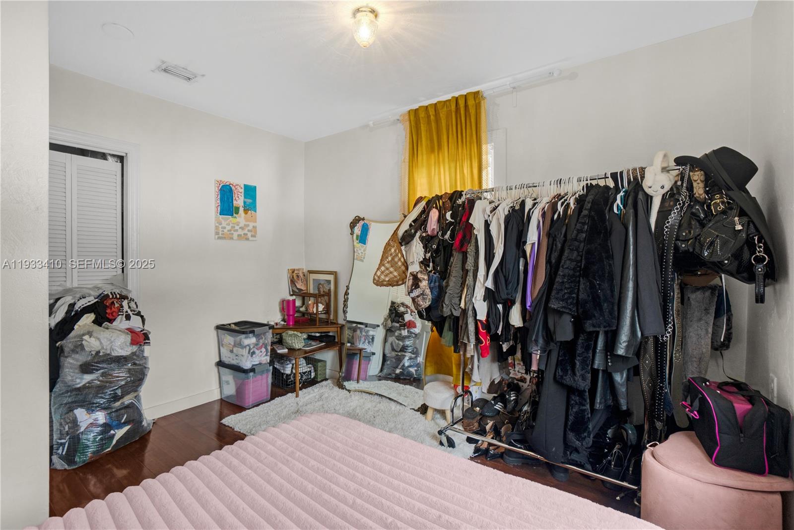 PINEWOOD PARK PL AMD 2ND - Residential Income