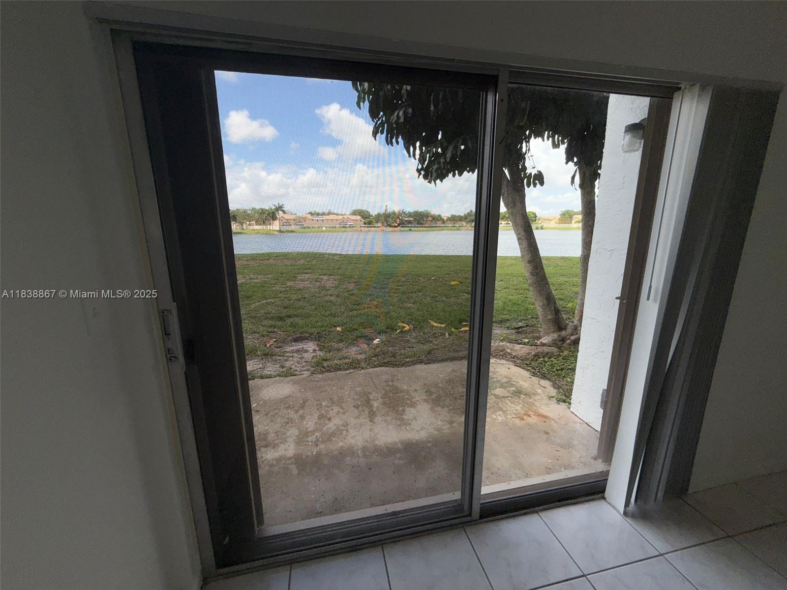 8560 N Sherman Cir 105