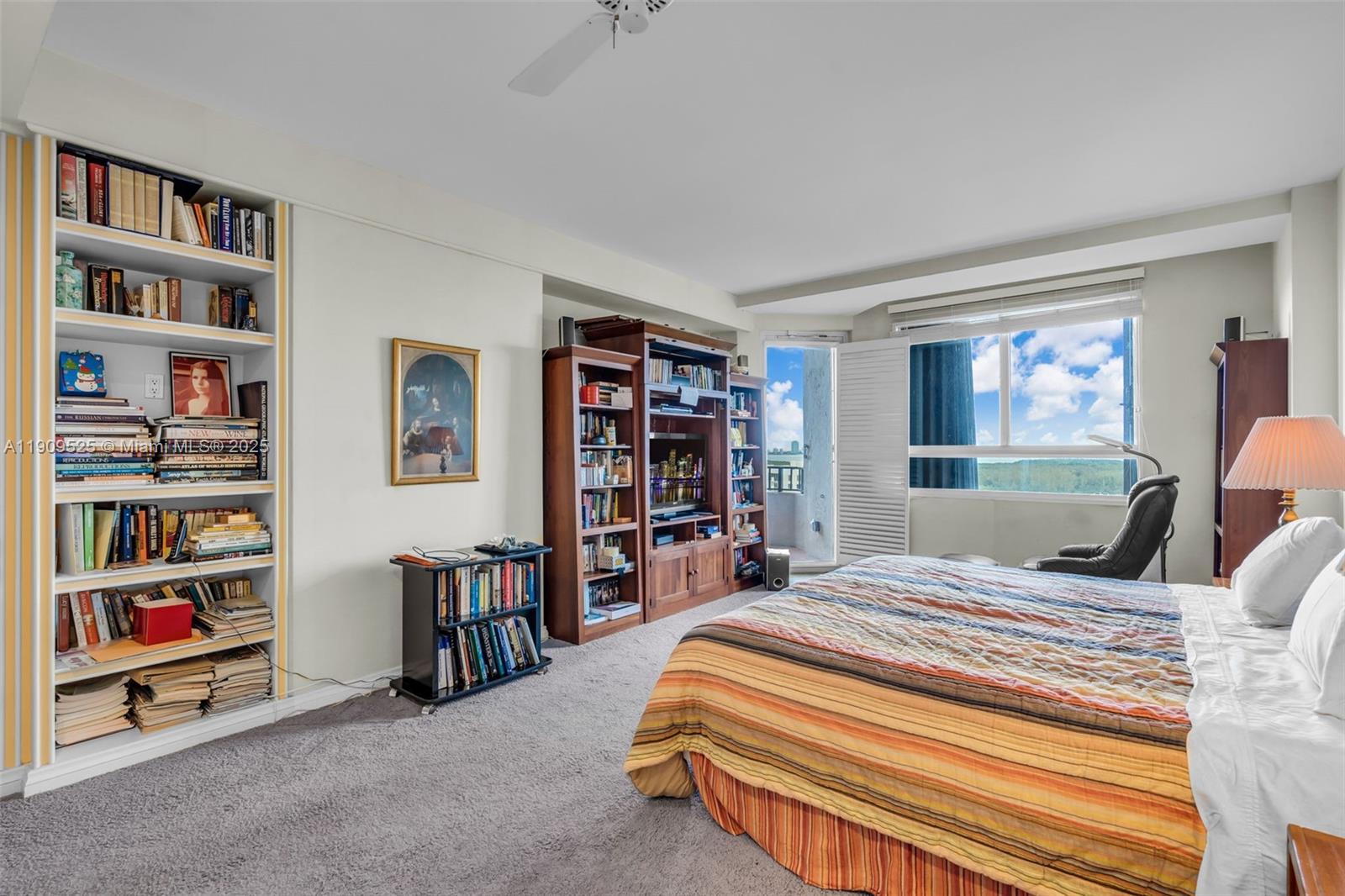 THE EMERALDBAY @ KEY COLO - Residential