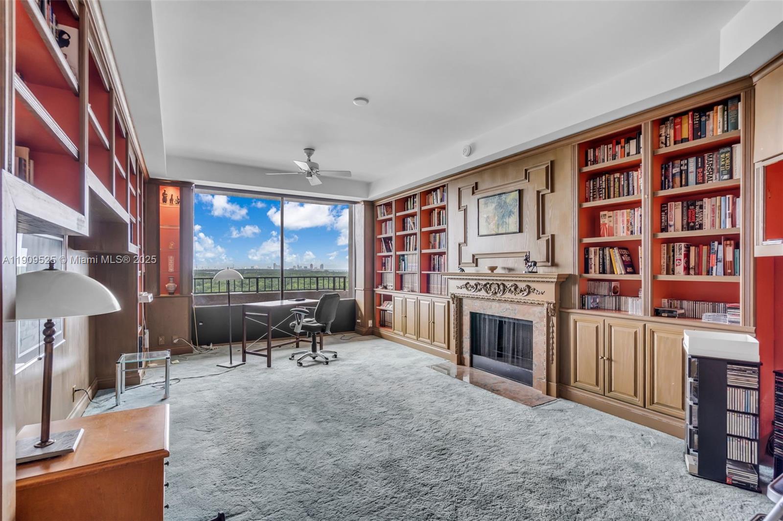 THE EMERALDBAY @ KEY COLO - Residential