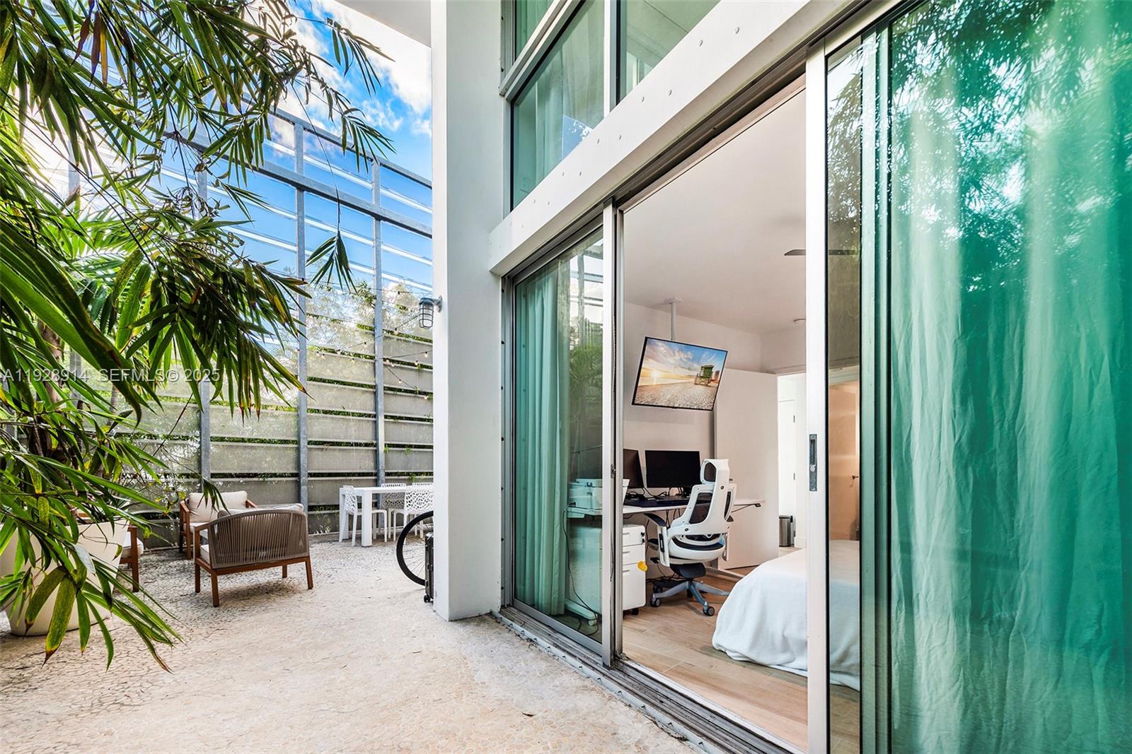 ILONA CONDO - Residential Lease