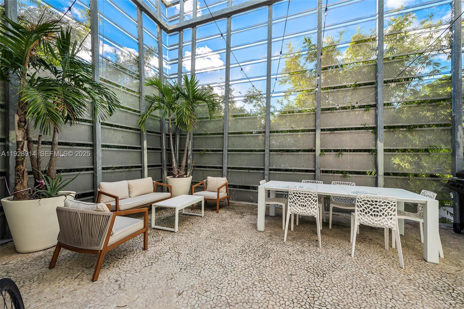 ILONA CONDO - Residential Lease