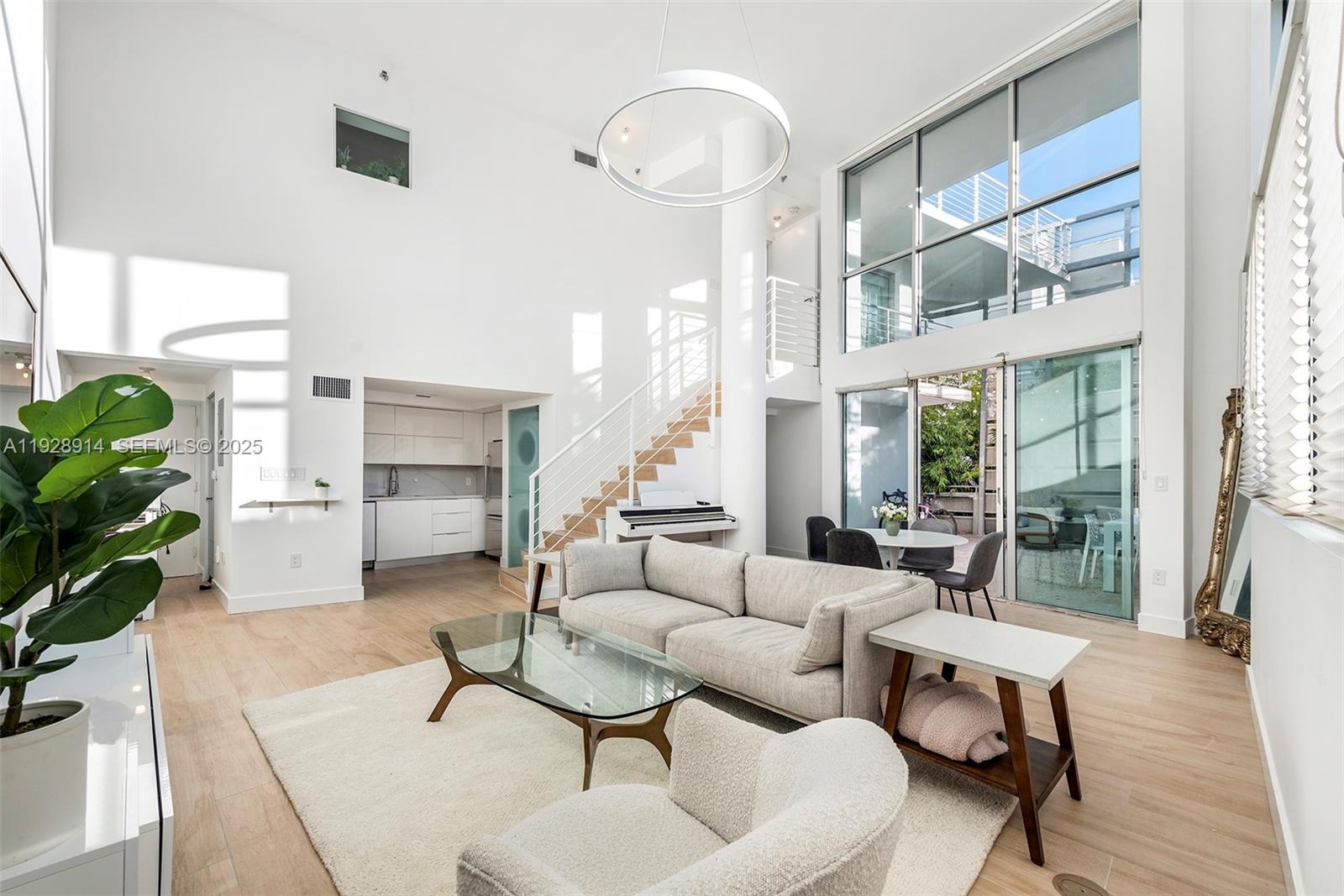 ILONA CONDO - Residential Lease