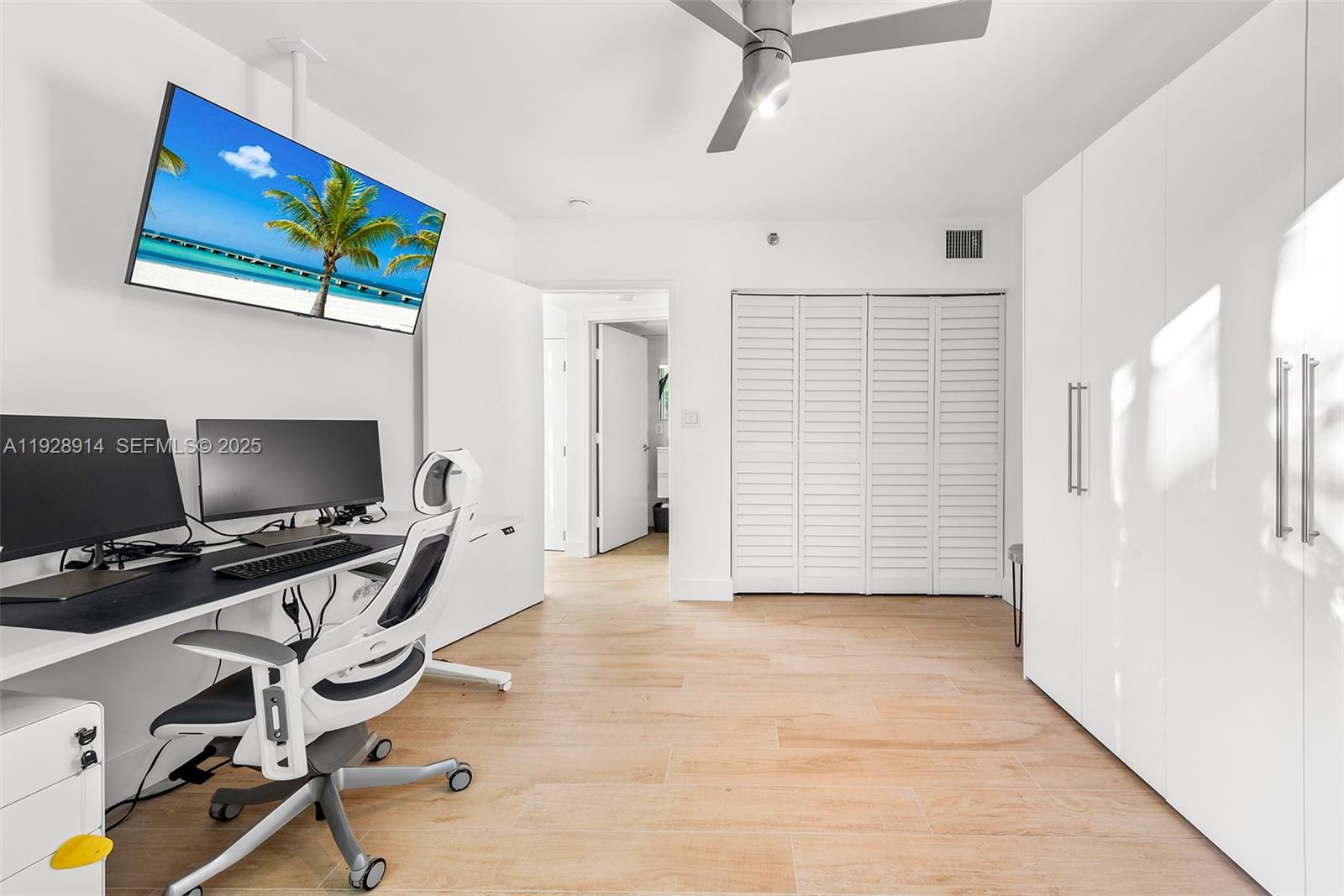 ILONA CONDO - Residential Lease