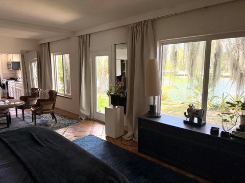 1785 Calais Dr 8 Miami Beach FL 33141