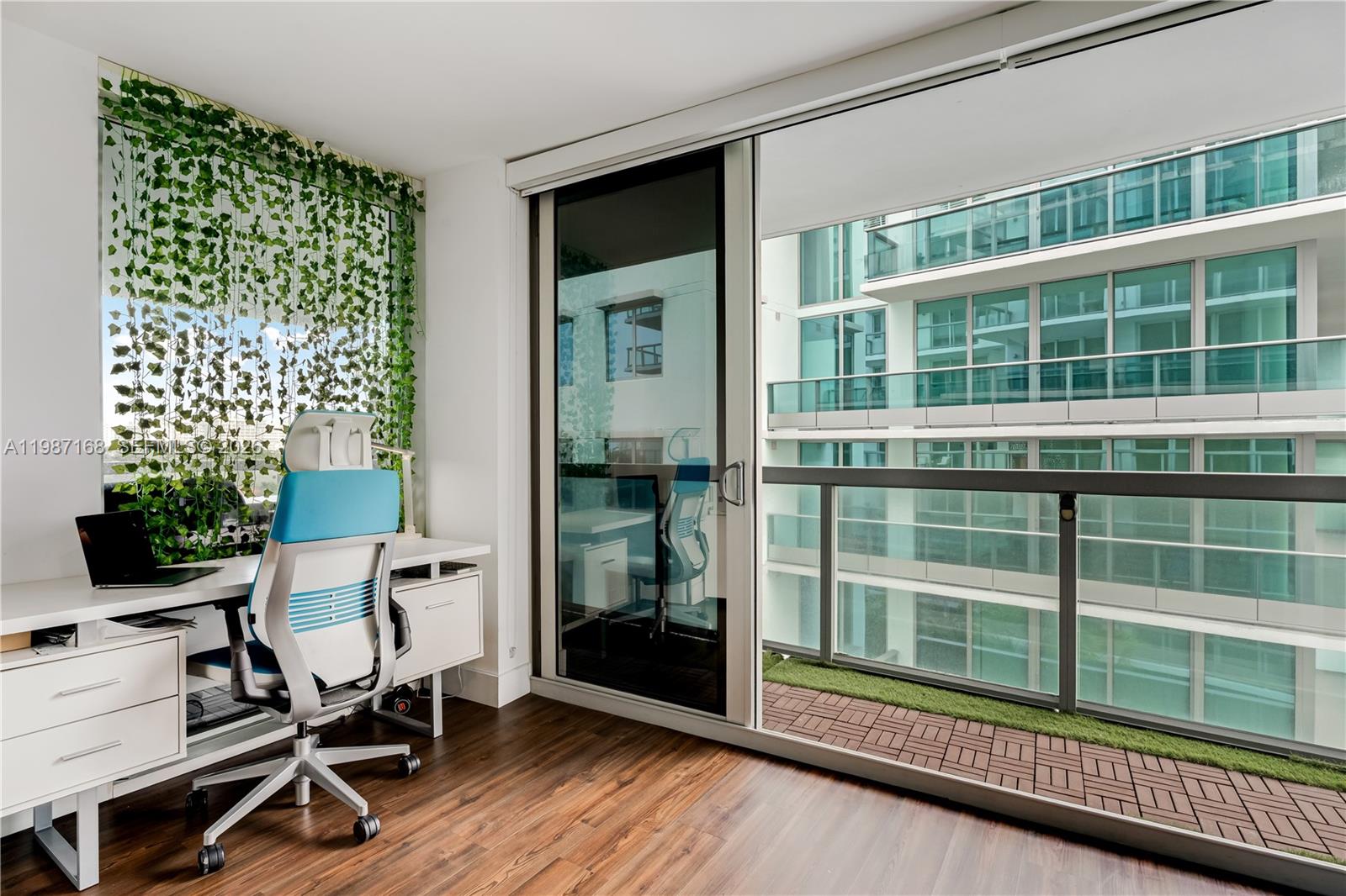 THE IVORY RESIDENCE CONDO - Residential