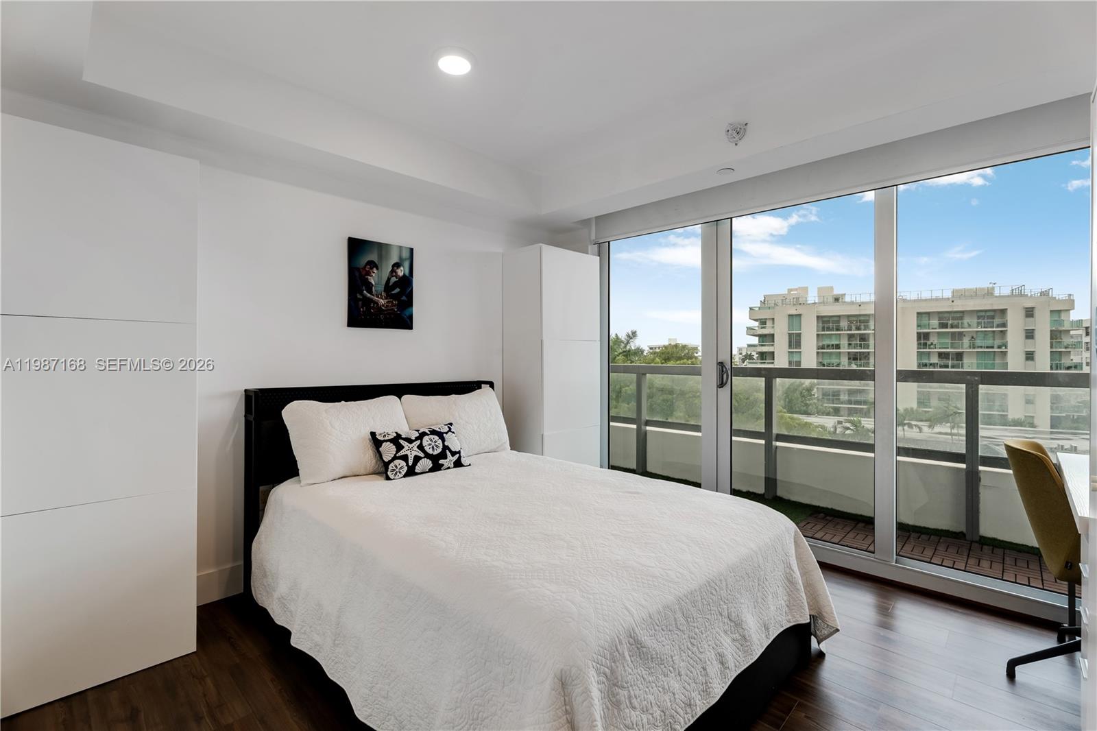 THE IVORY RESIDENCE CONDO - Residential