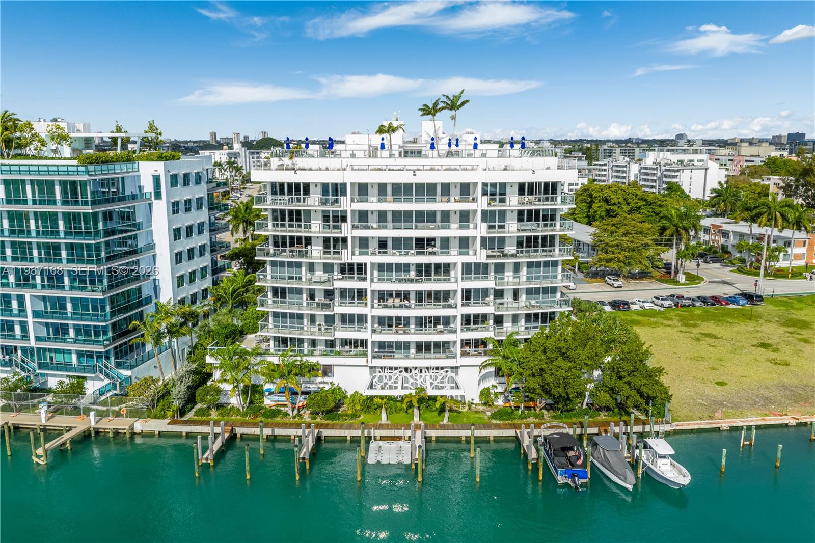 THE IVORY RESIDENCE CONDO - Residential
