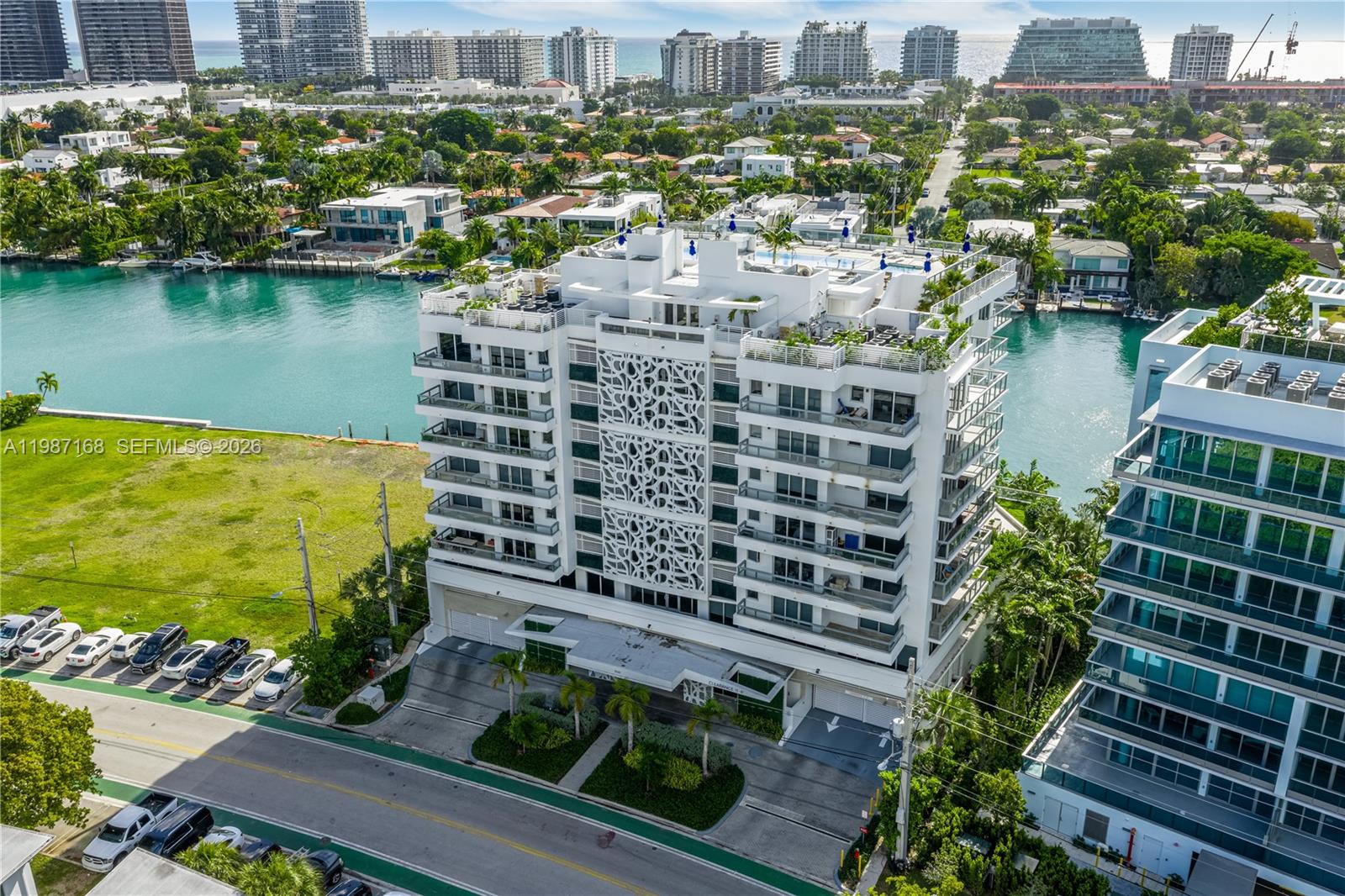THE IVORY RESIDENCE CONDO - Residential