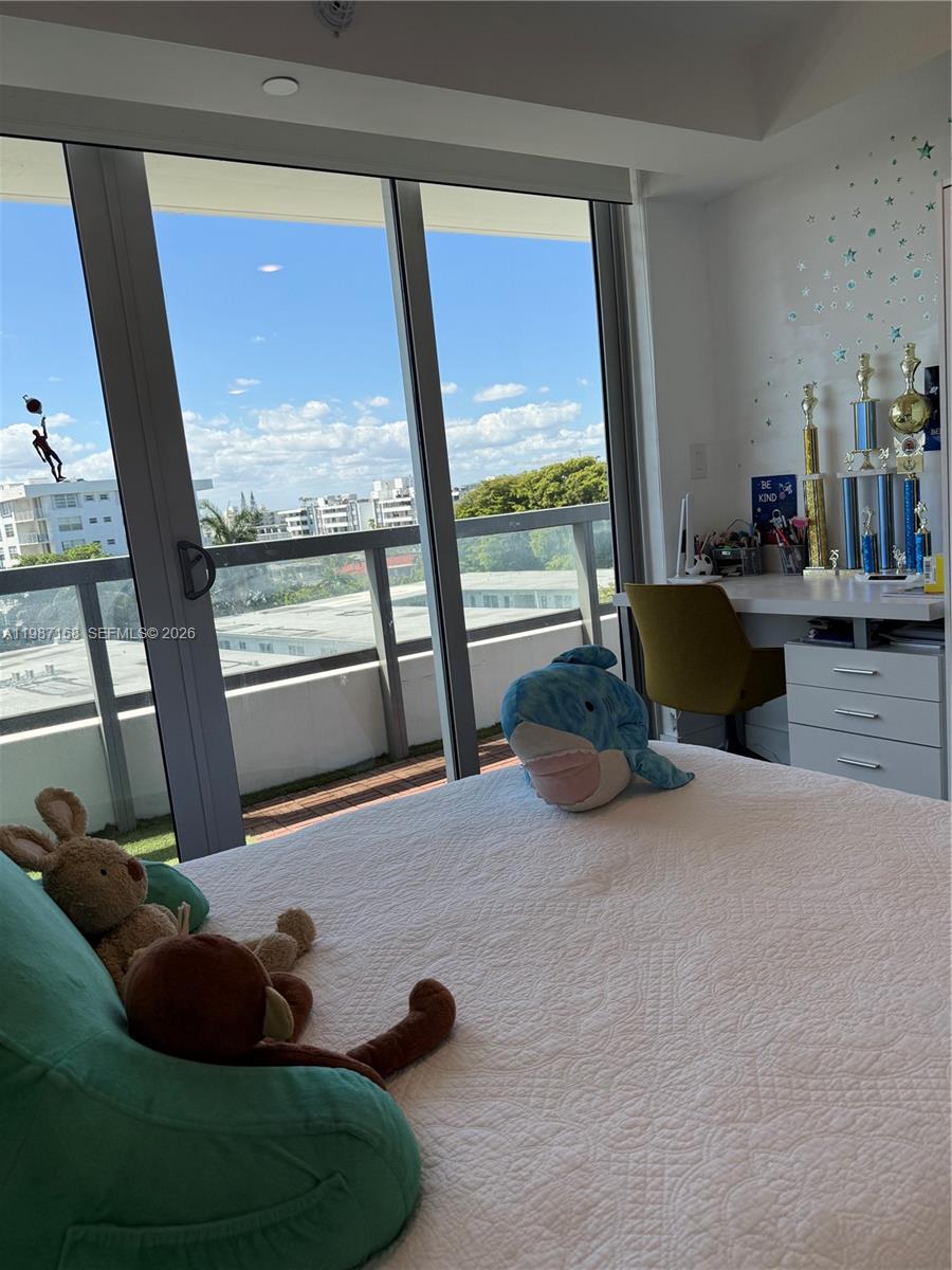 THE IVORY RESIDENCE CONDO - Residential