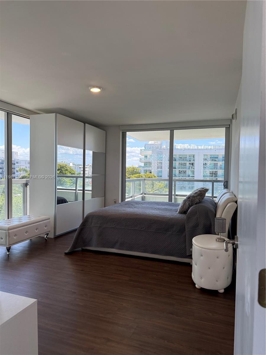 THE IVORY RESIDENCE CONDO - Residential