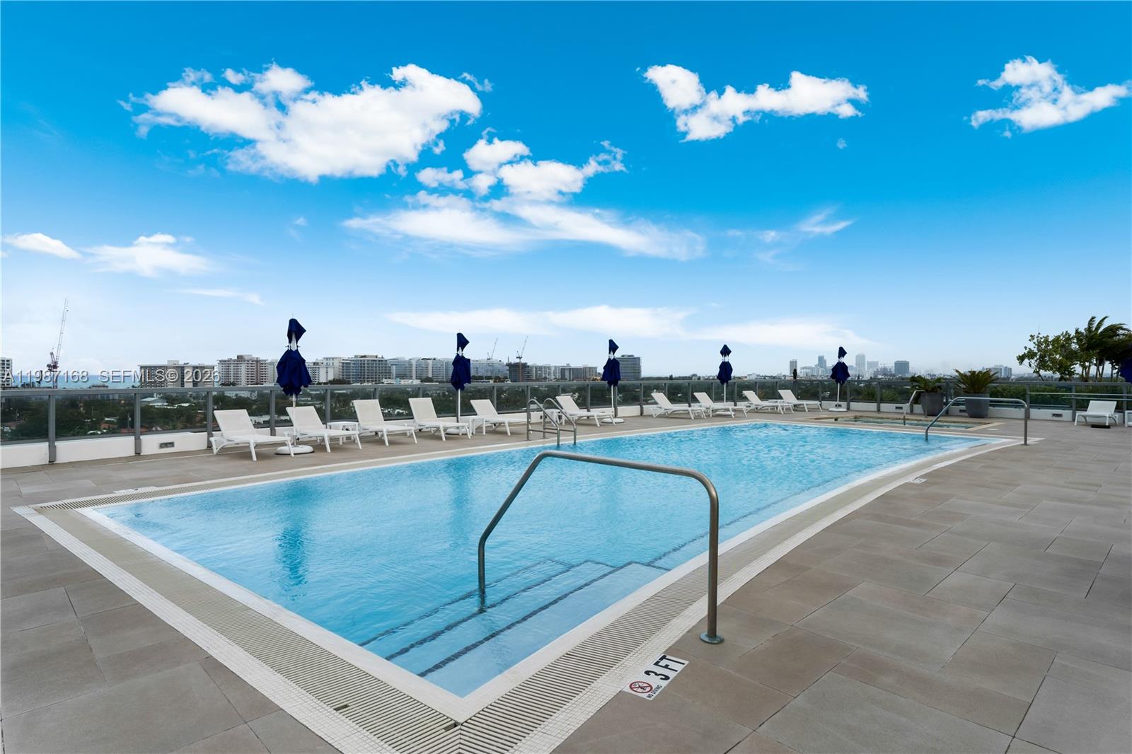 THE IVORY RESIDENCE CONDO - Residential