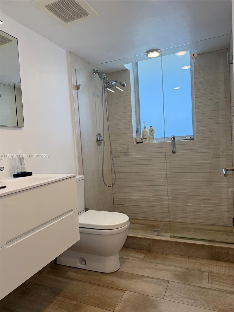 THE IVORY RESIDENCE CONDO - Residential