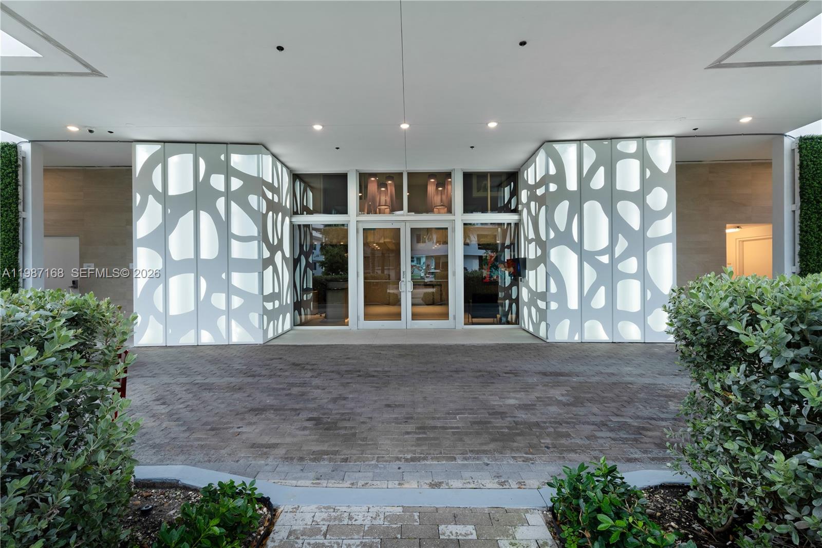 THE IVORY RESIDENCE CONDO - Residential