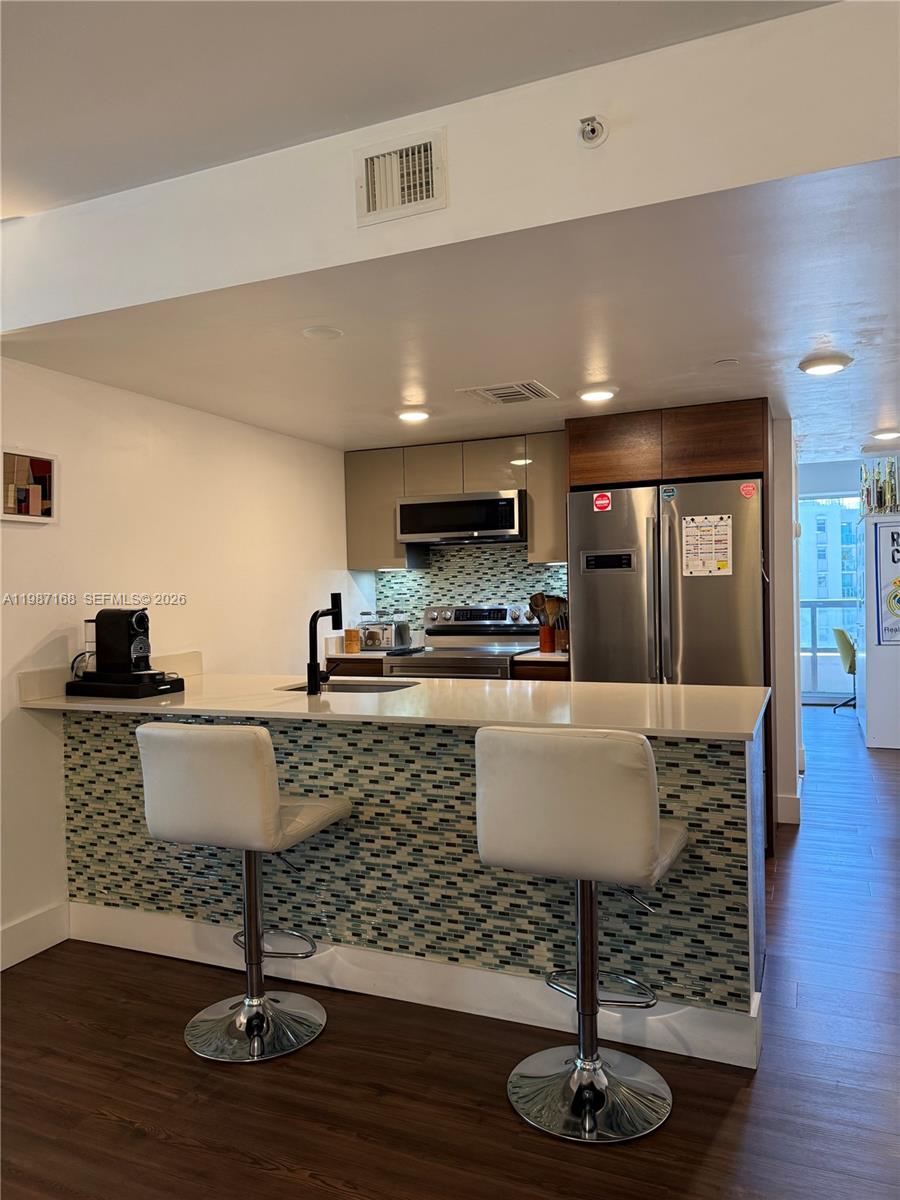 THE IVORY RESIDENCE CONDO - Residential