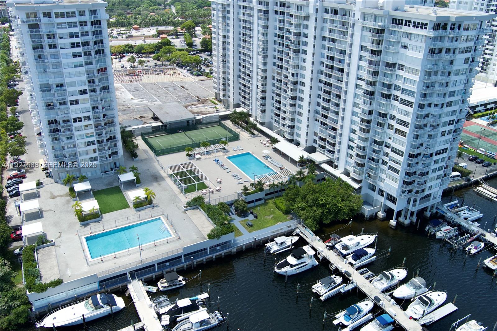 DEL PRADO MARINA - Residential Lease