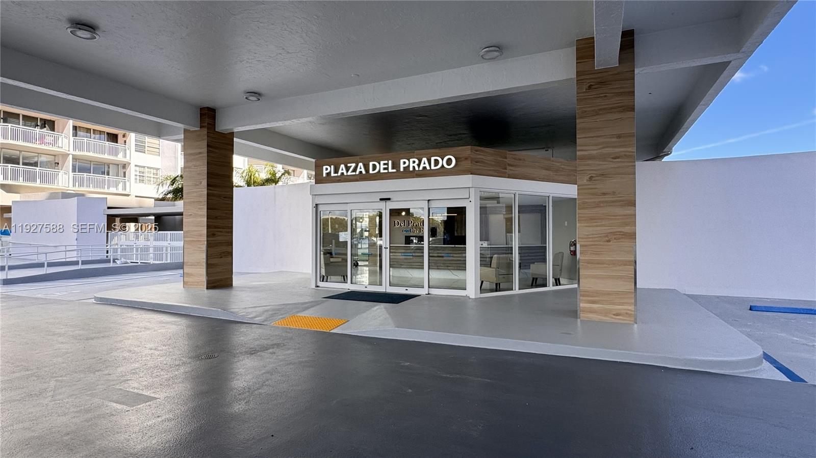 DEL PRADO MARINA - Residential Lease