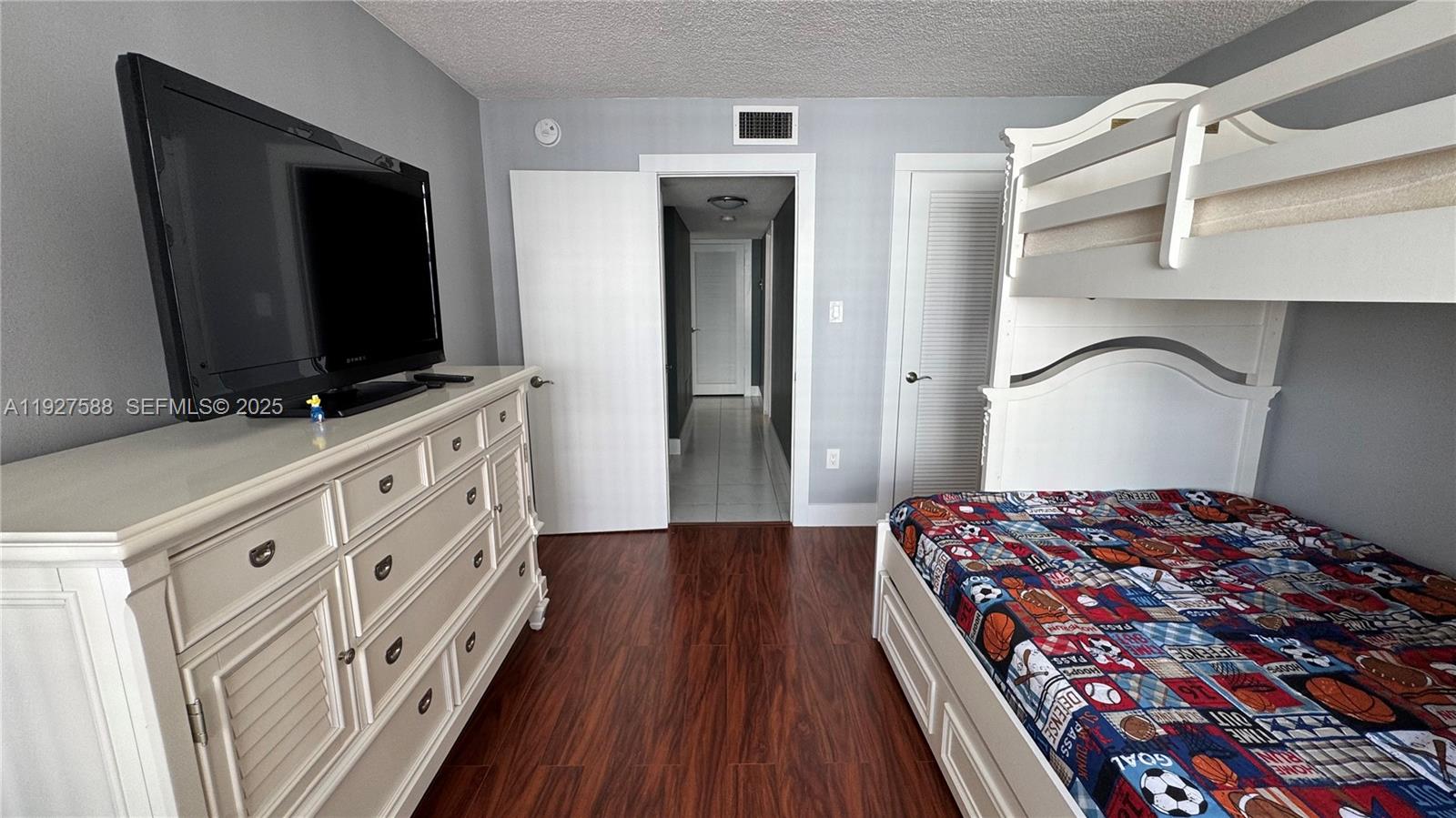 DEL PRADO MARINA - Residential Lease