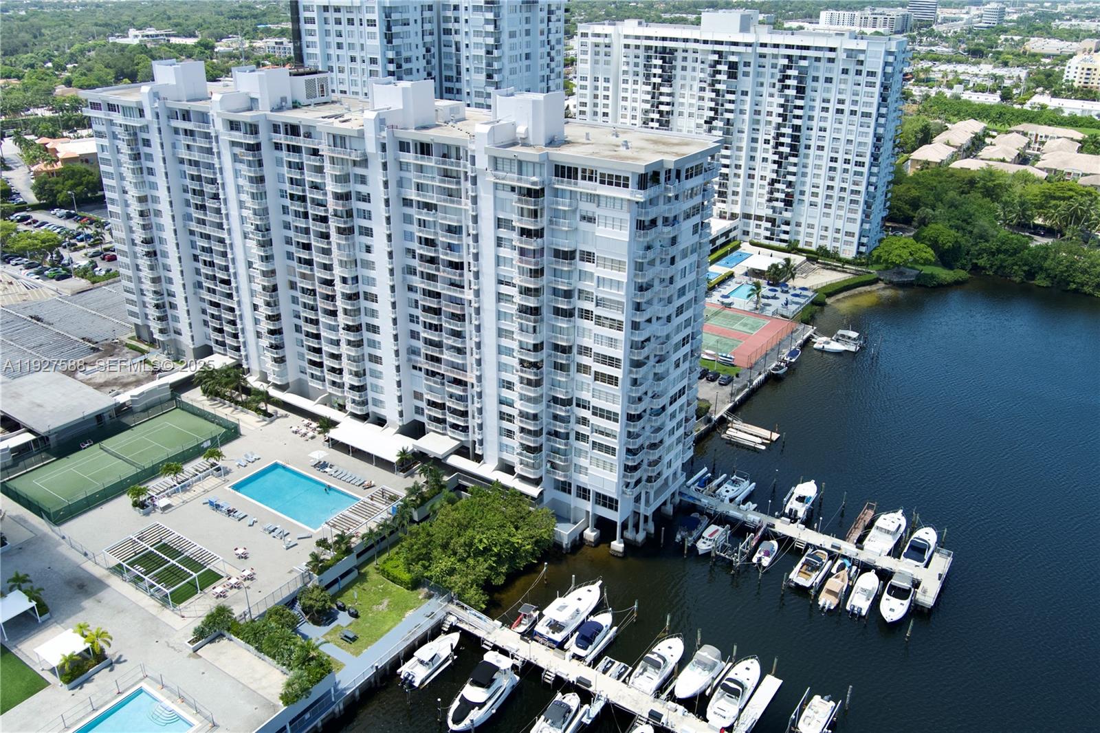 DEL PRADO MARINA - Residential Lease