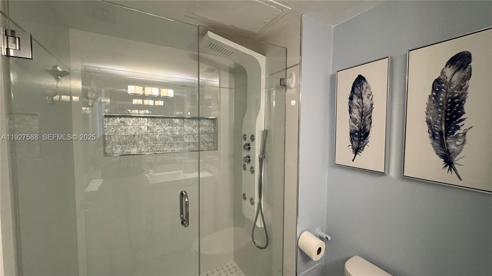 DEL PRADO MARINA - Residential Lease