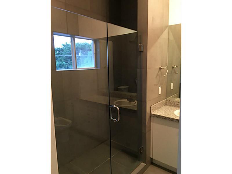 DOUGLAS MANOR V CONDO - Residential Lease