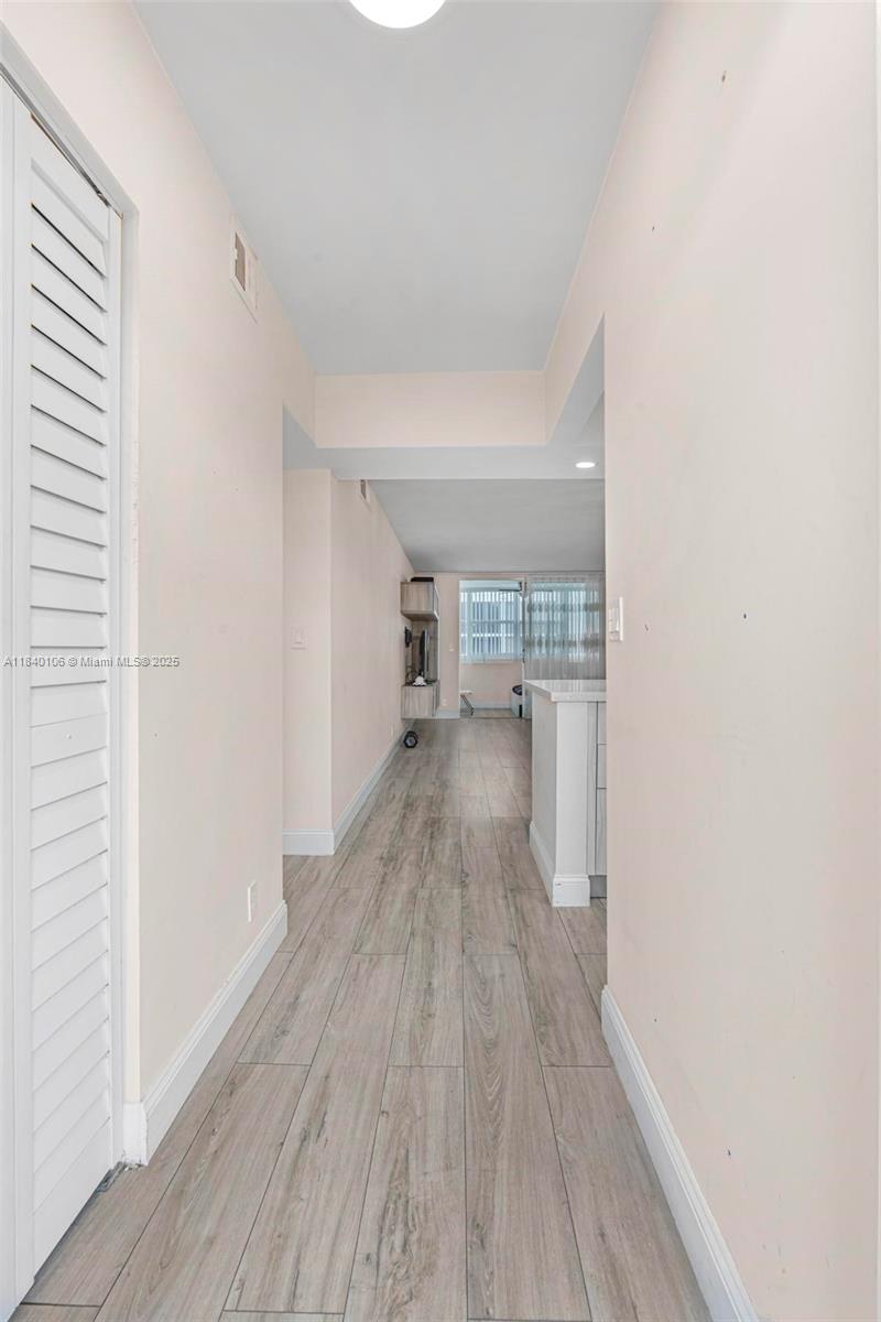 609 NE 14th Ave 603