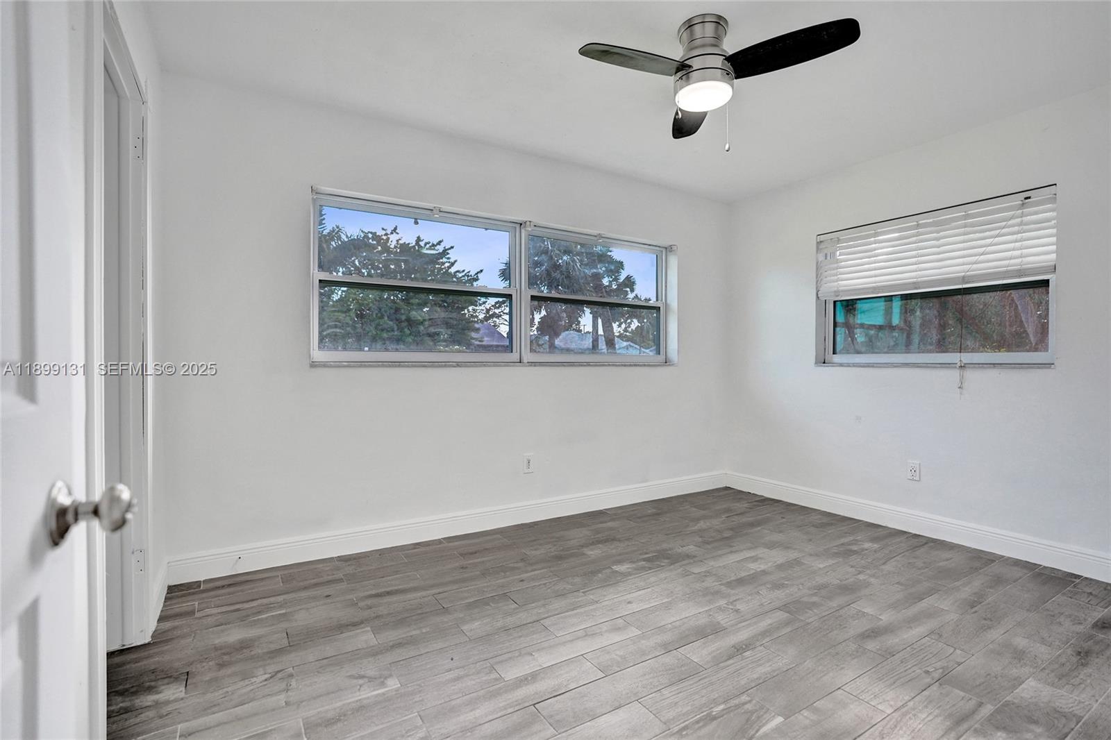 COUNTRY CLUB ACRES 5 - Residential