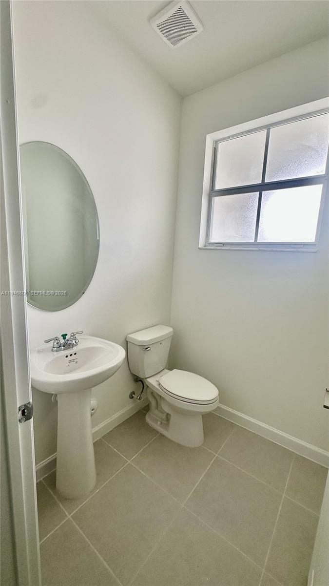 LAGOS AT ALTAMIRA - Residential Lease