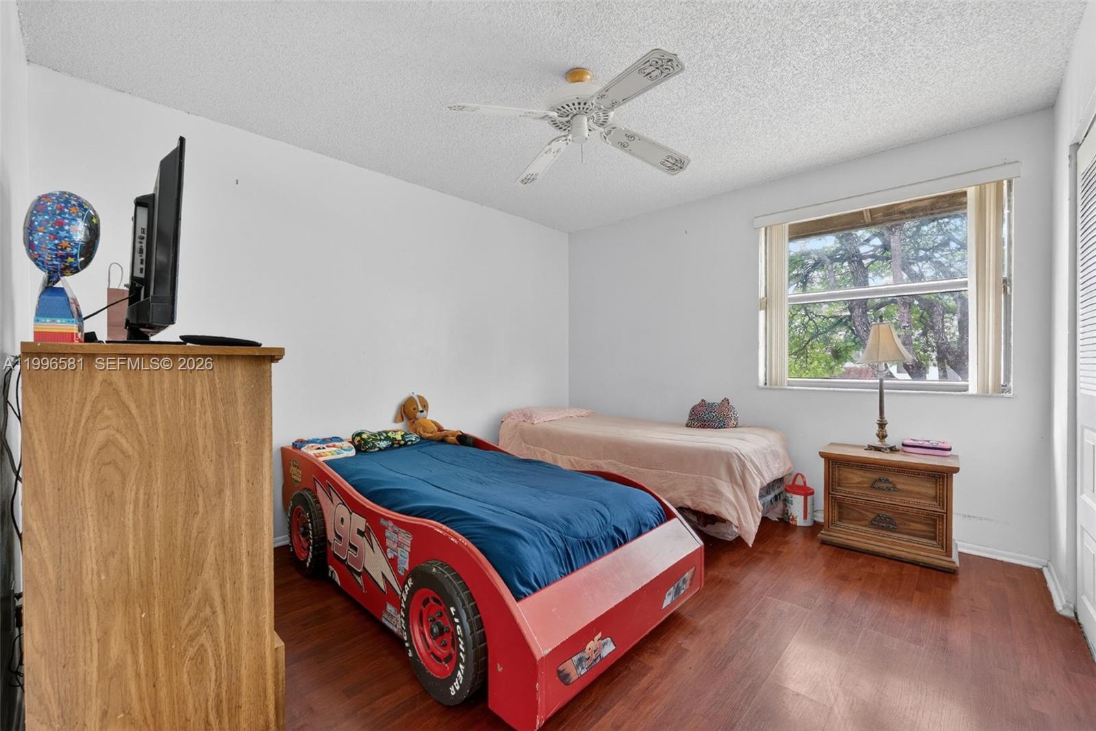 QUATRAINE CONDO I PH I - Residential