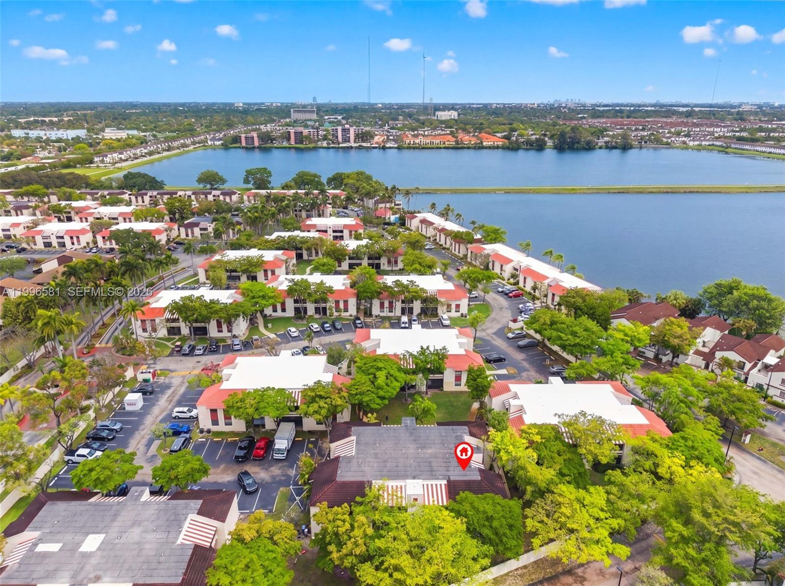 QUATRAINE CONDO I PH I - Residential