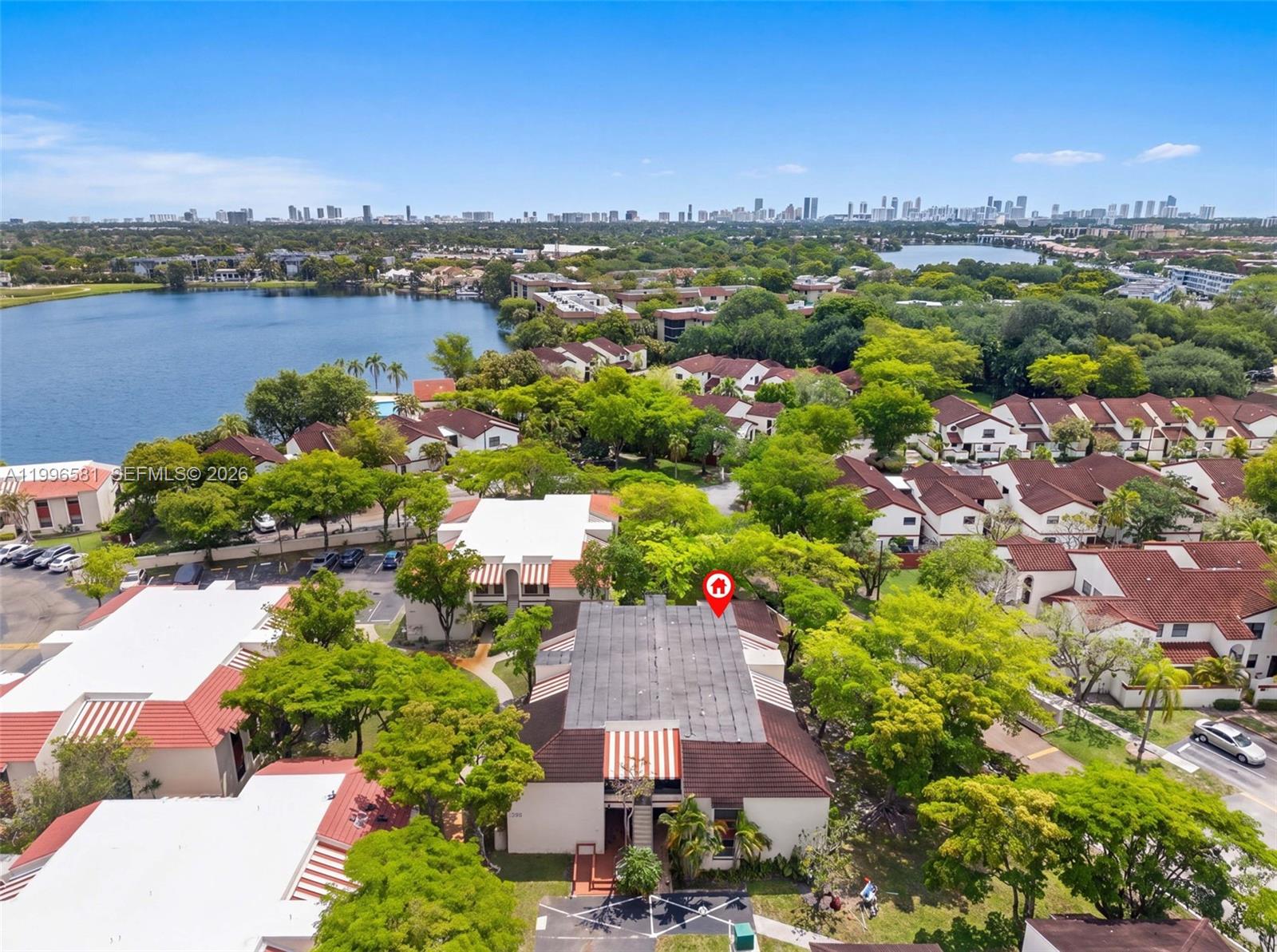 QUATRAINE CONDO I PH I - Residential