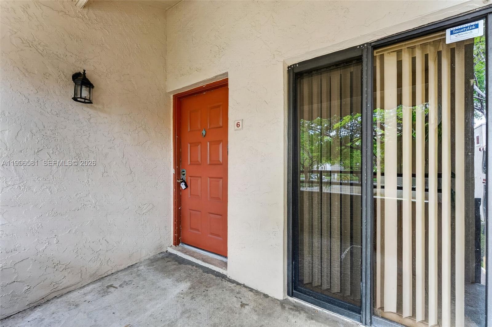 QUATRAINE CONDO I PH I - Residential