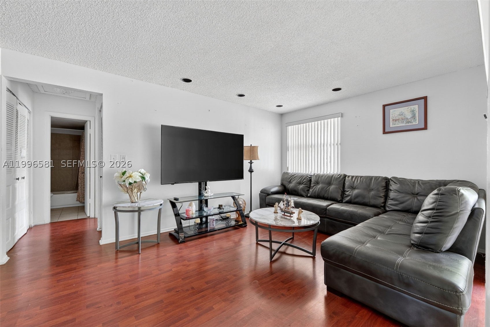 20015 NE 3rd Ct 6, Miami FL 33179