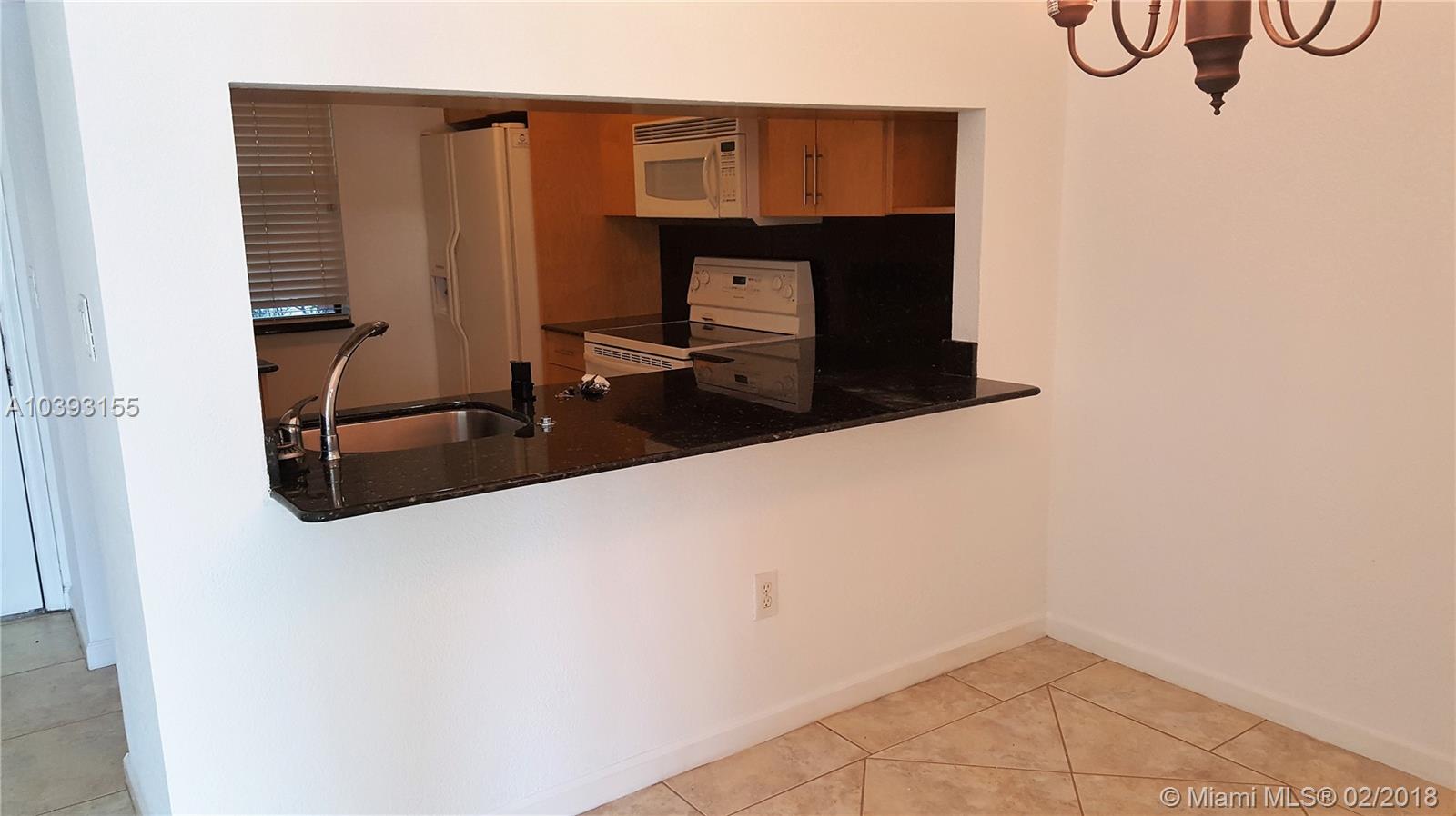 LAKES OF NEWPORT 1 CONDO - Residential Lease