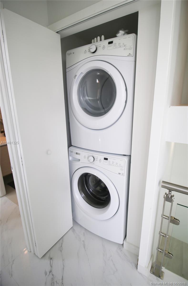 BAY HOUSE MIAMI CONDO - Residential Lease