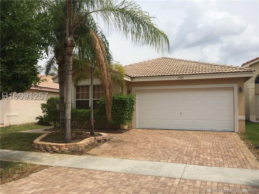 GREAT SPACIOUS 4 BED 2 BATH 2 CAR GARAGE HOME IN THE DESIRABLE DEVELOPMENT OF SAPPHIRE SHORES IN SILVER LAKES. HOME HAS UPDATED KITCHEN WITH GRANITE COUNTERTOPS. UPDATED BATHS. 4TH BEDROOM CURRENTLY USED AS OFFICE. FRESHLY PAINTED. TILE FLOORING THROUGHOUT. SPLIT FLOOR PLAN. SPACIOUS SCREENED IN PATIO. FENCED IN YARD. COMMUNITY POOL. WALKING DISTANCE TO SCHOOL. CENTRALLY LOCATED WITH EASY ACCESS TO I-75, SHOPS, RESTAURANTS, PARKS, ETC. LANDLORD REQUIRES GOOD CREDIT, NO PRIOR EVICTIONS, VERIFIABLE INCOME.