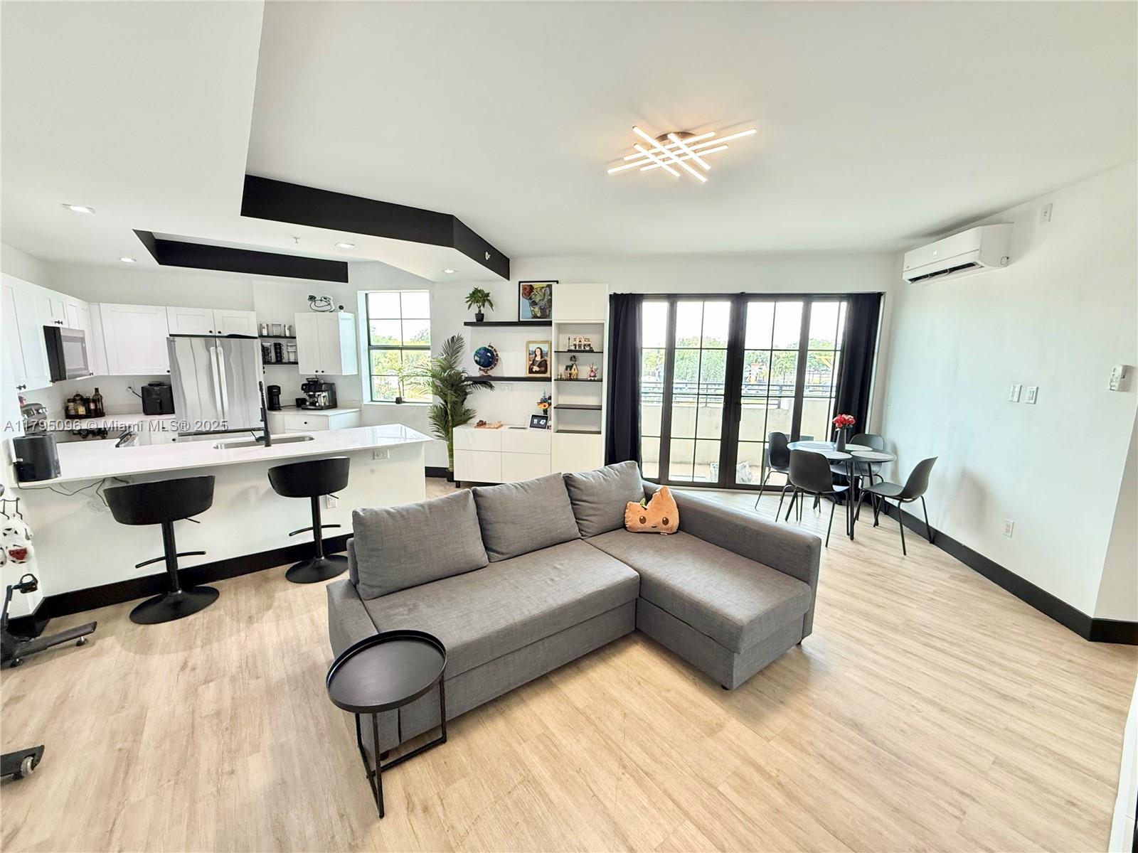 4100 SW 64th Ave 203