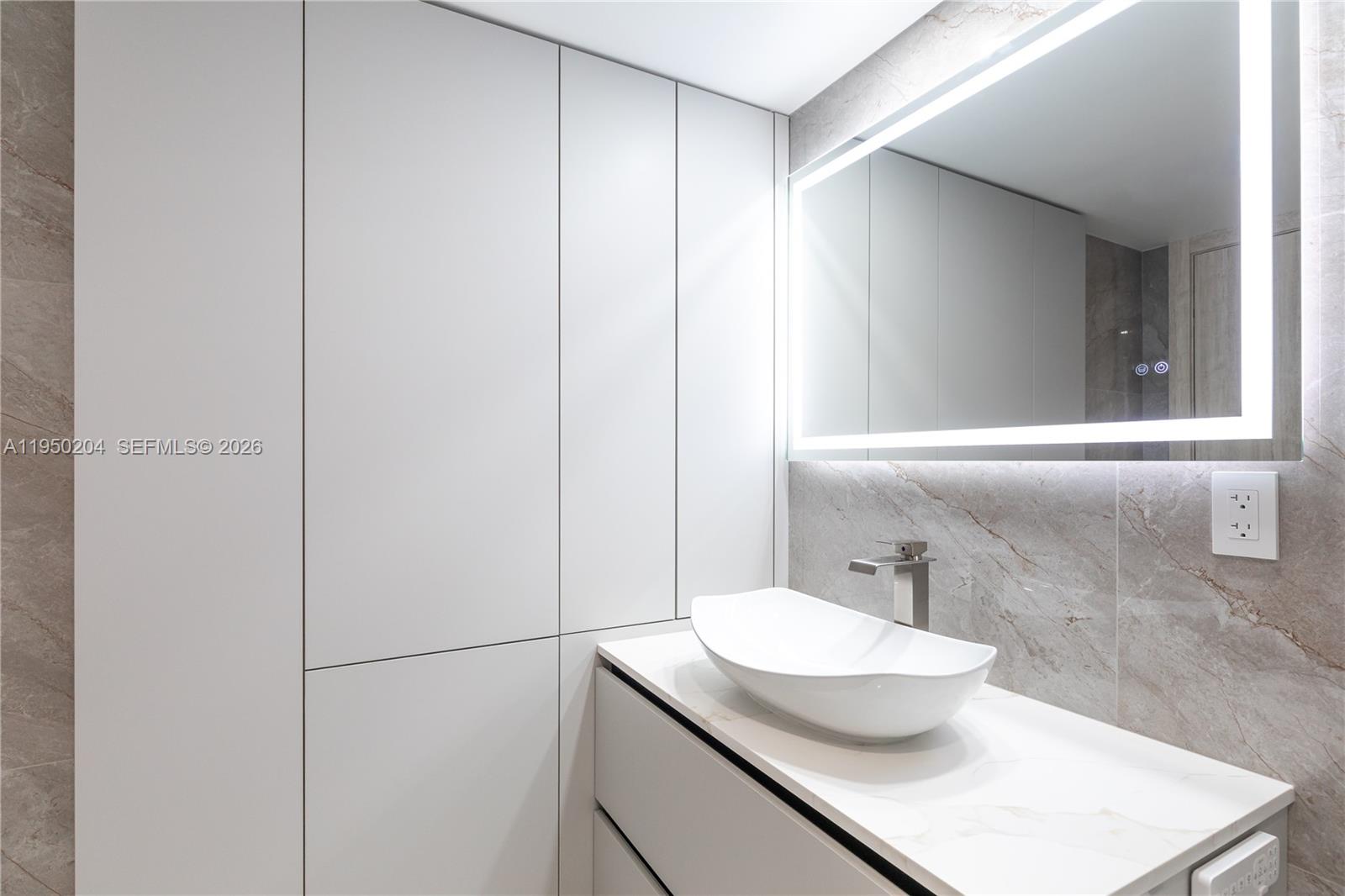 BRITANNIA AT QUADOMAIN CO - Residential