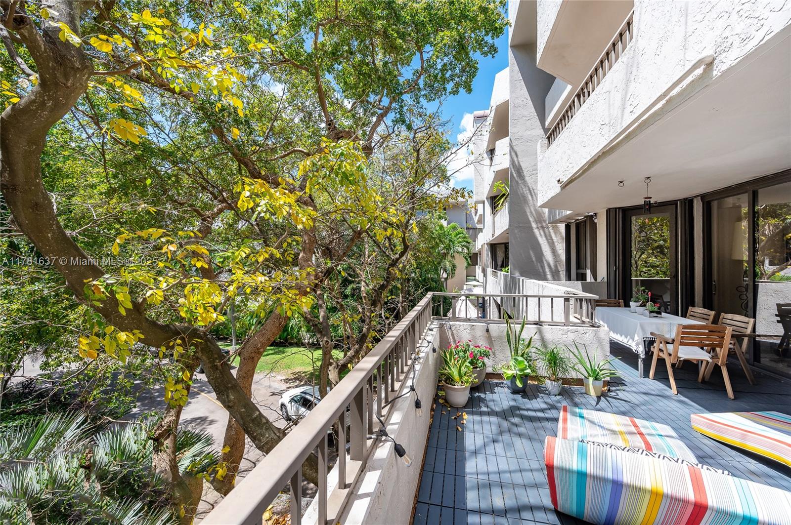 141 Crandon Blvd 241