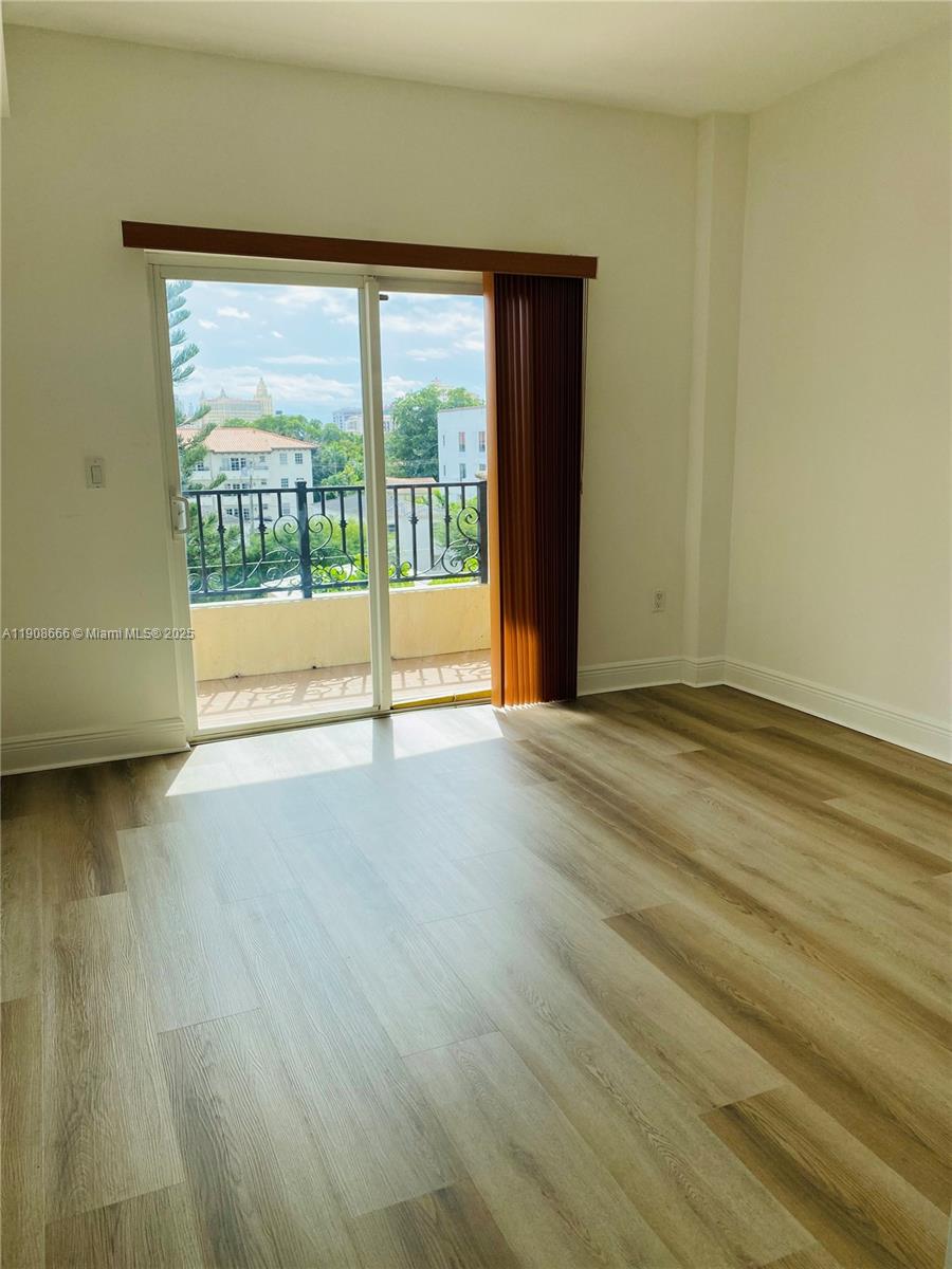 VILLA CALABRIA CONDO - Residential