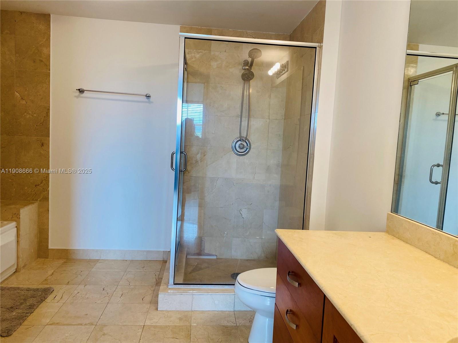 VILLA CALABRIA CONDO - Residential