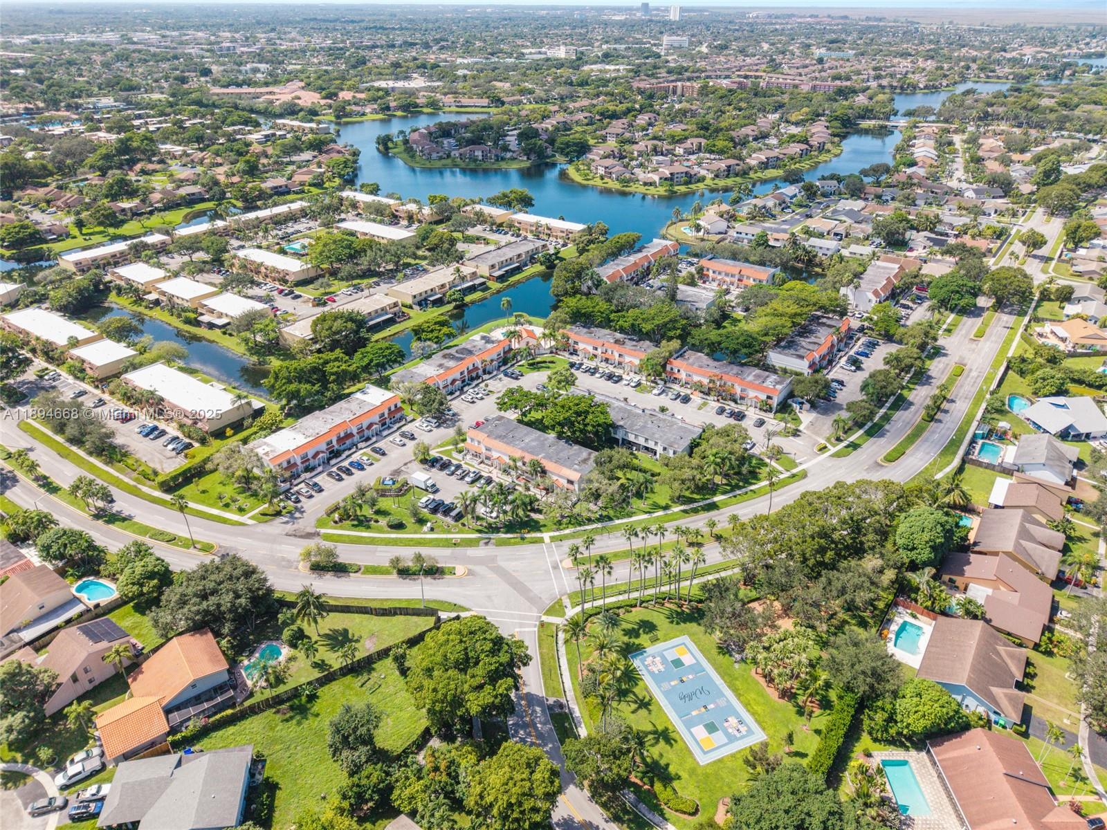 WELLEBY UNIT SEVEN - Residential