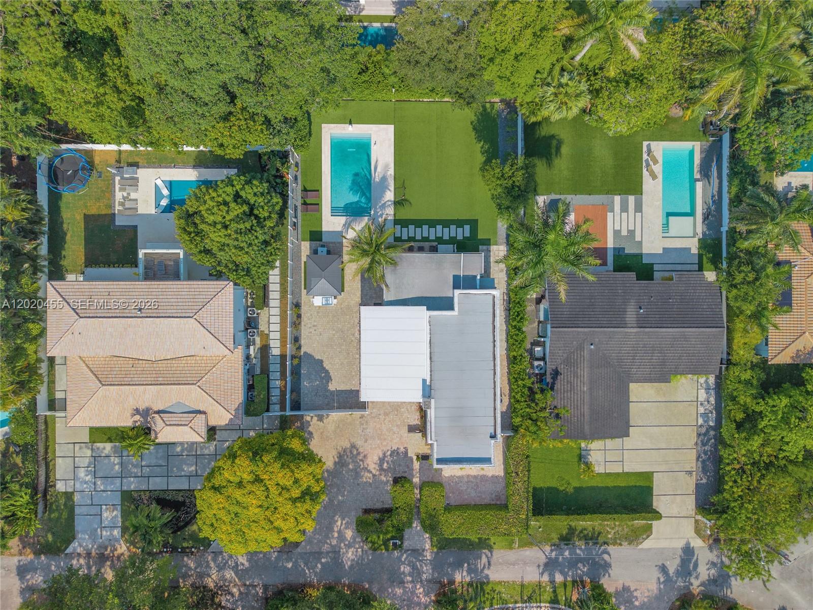 AMD PL GRIFFING BISCAYNE - Residential