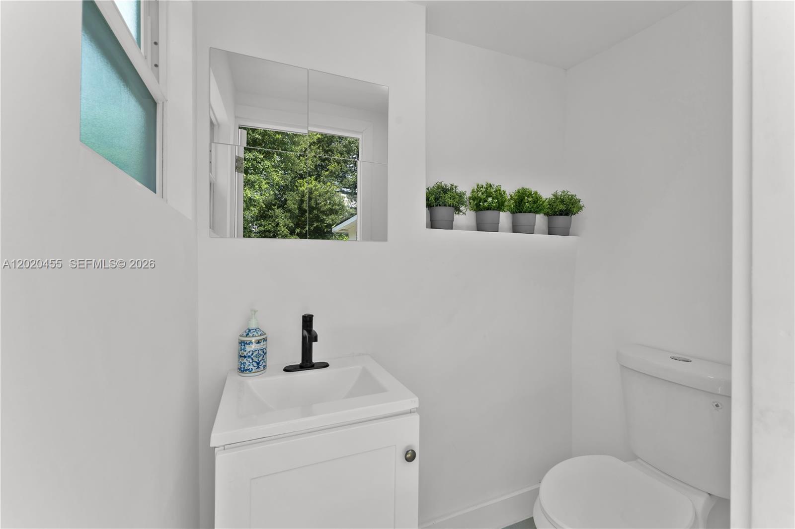 AMD PL GRIFFING BISCAYNE - Residential