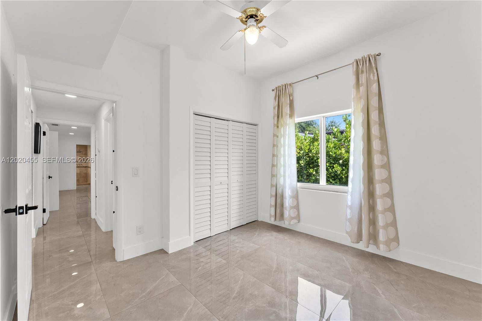 AMD PL GRIFFING BISCAYNE - Residential