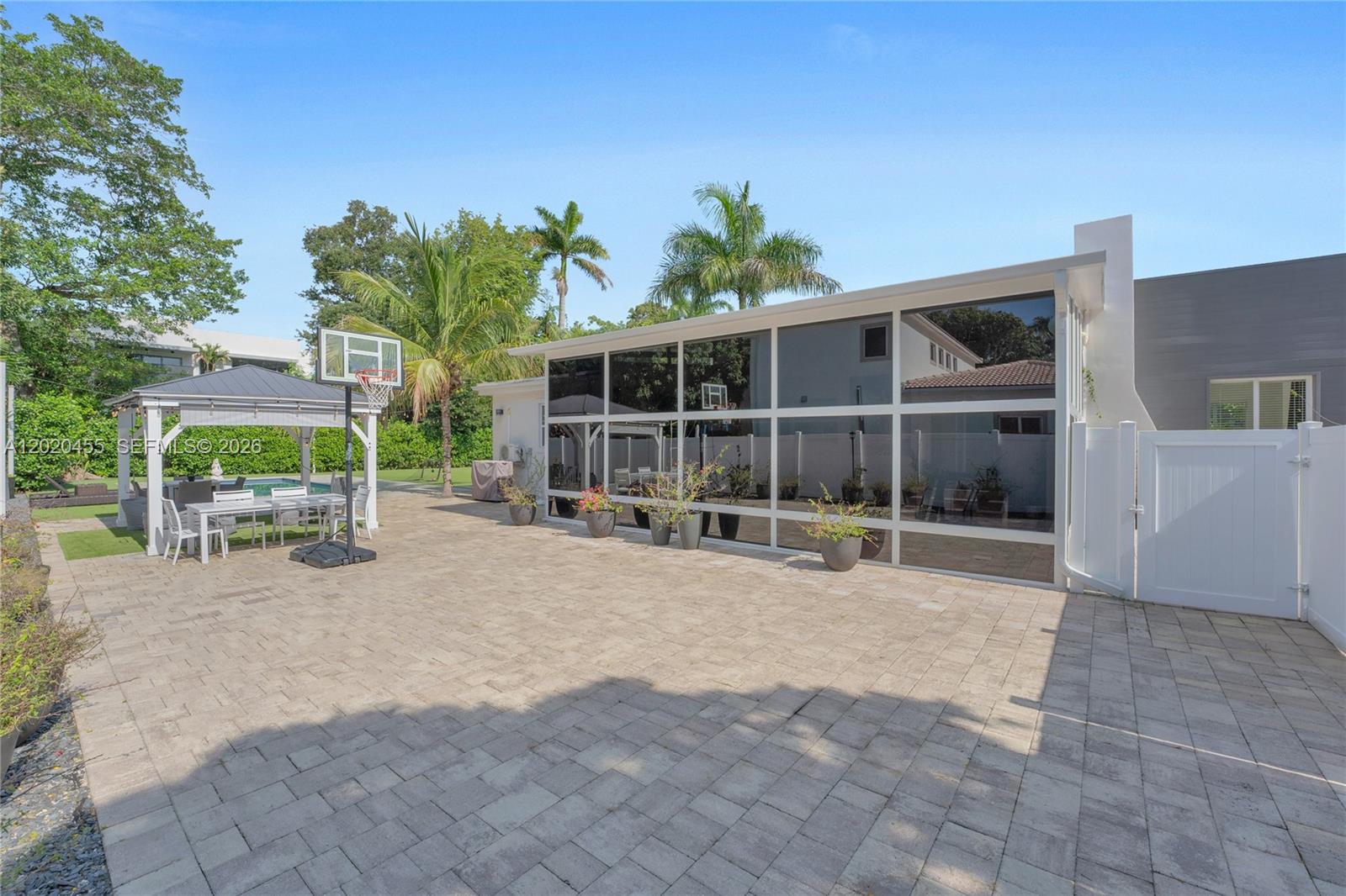 AMD PL GRIFFING BISCAYNE - Residential