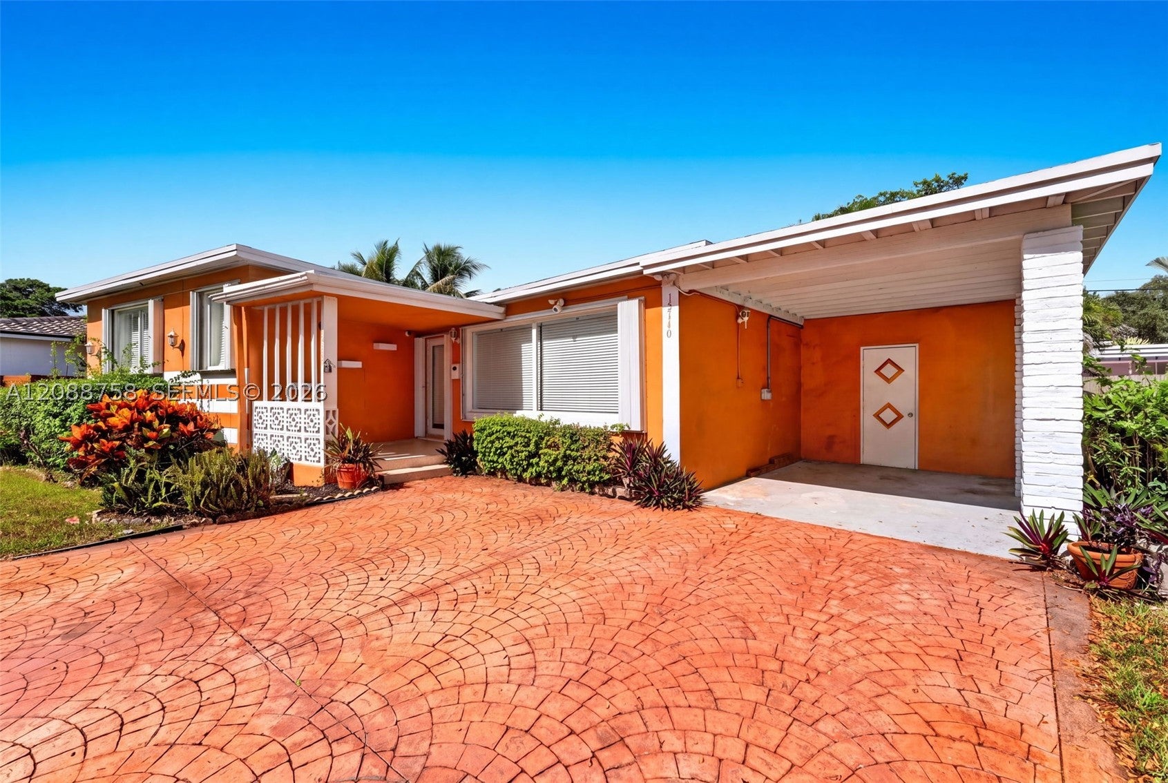 12140 NE Miami Ct
