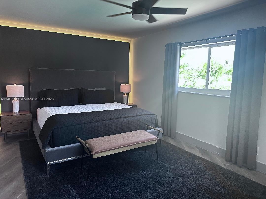 CORAL POINT - Residential