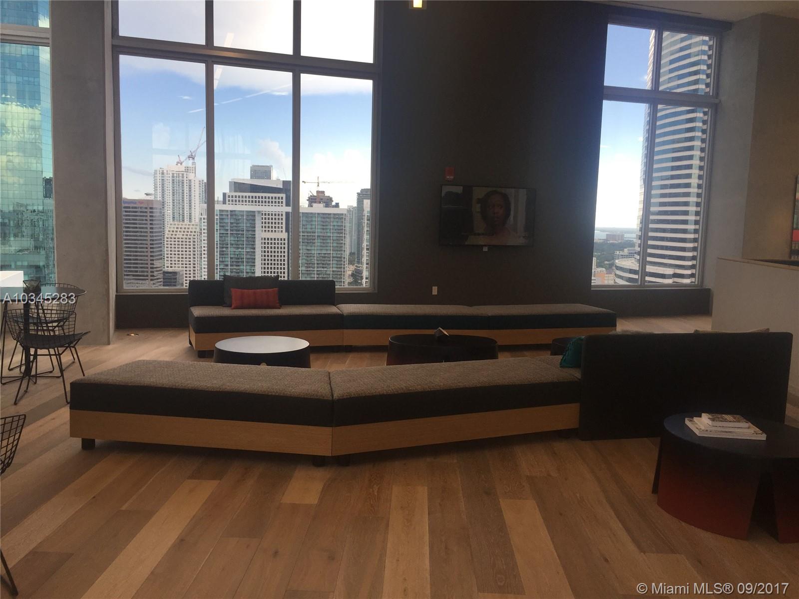 CENTRO CONDO - Residential Lease